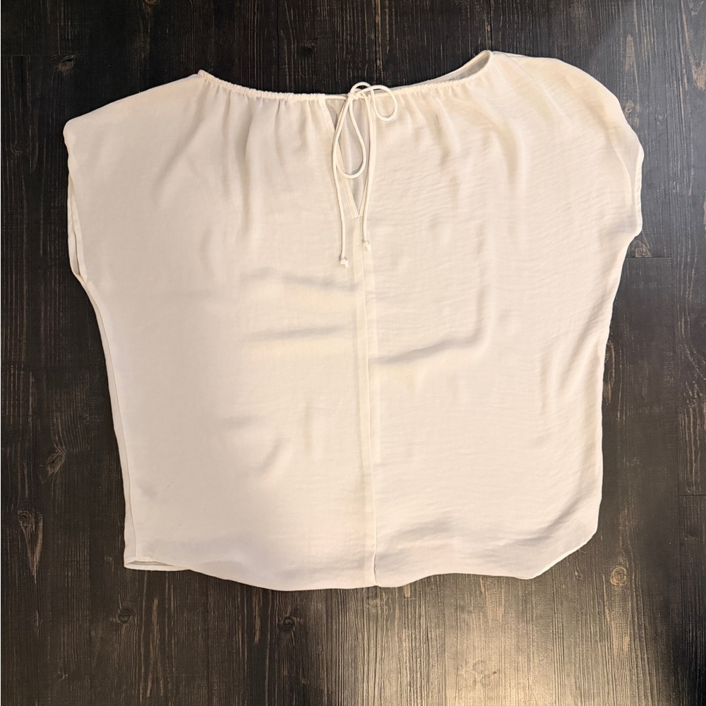 CAbi Off-White Women's Blouse - Picture 2 of 5